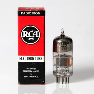 Válvula 6BQ7A da RCA