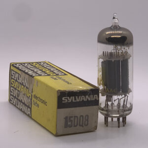 Válvula PCL84 / 15DQ8 SYLVANIA